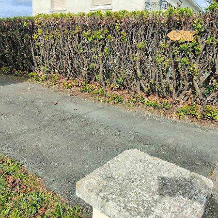 Apartamento Le Faya Pouzauges Exterior foto
